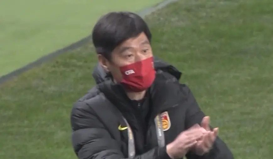 痛苦压腿开胯训练